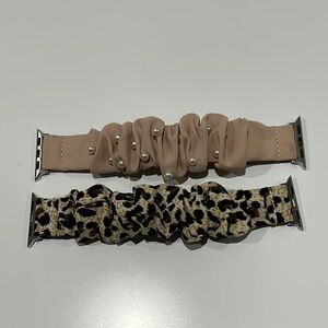 🌸NEW 2 Pieces Elegant Cream and Leopard Print Scrunchie Watch Bands.